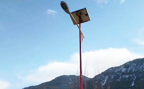 如何选择高质量的水磨沟太阳能路灯材料：全方位指南